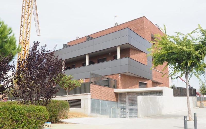 obra-nova-sant-boi-llobregat-margarita-xirgu-02